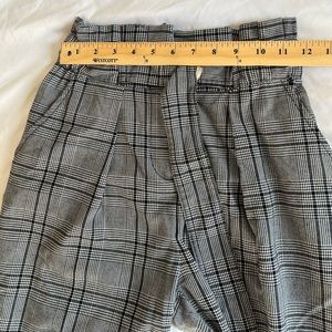 Plaid paper bag trousers